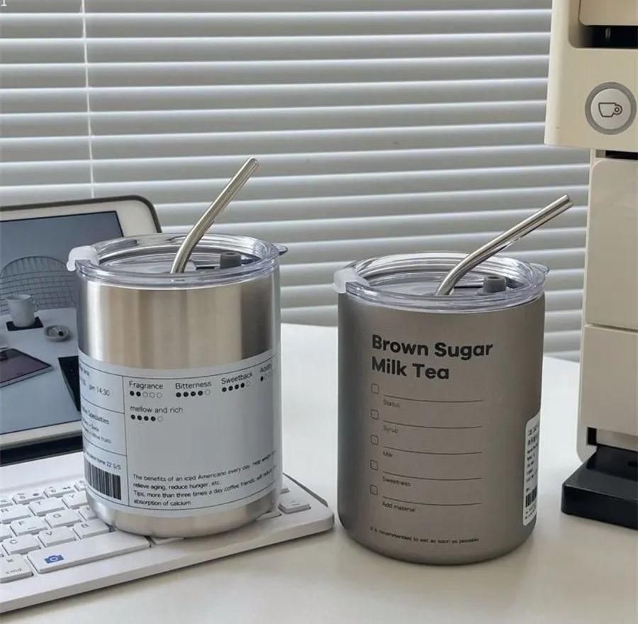 زجاجة تانك حافض للبروده ستانلس ستيل بالكامل 0.65 لتر مع عود معدني